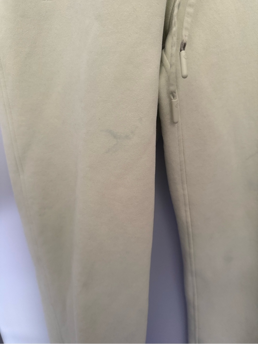 Lululemon Loungeful Straight Leg Pant in the color Dewy - Picture 4 of 8